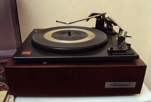 compradores de antiguedades tocadiscos antiguo compradores de antiguedades tocadiscos antiguo